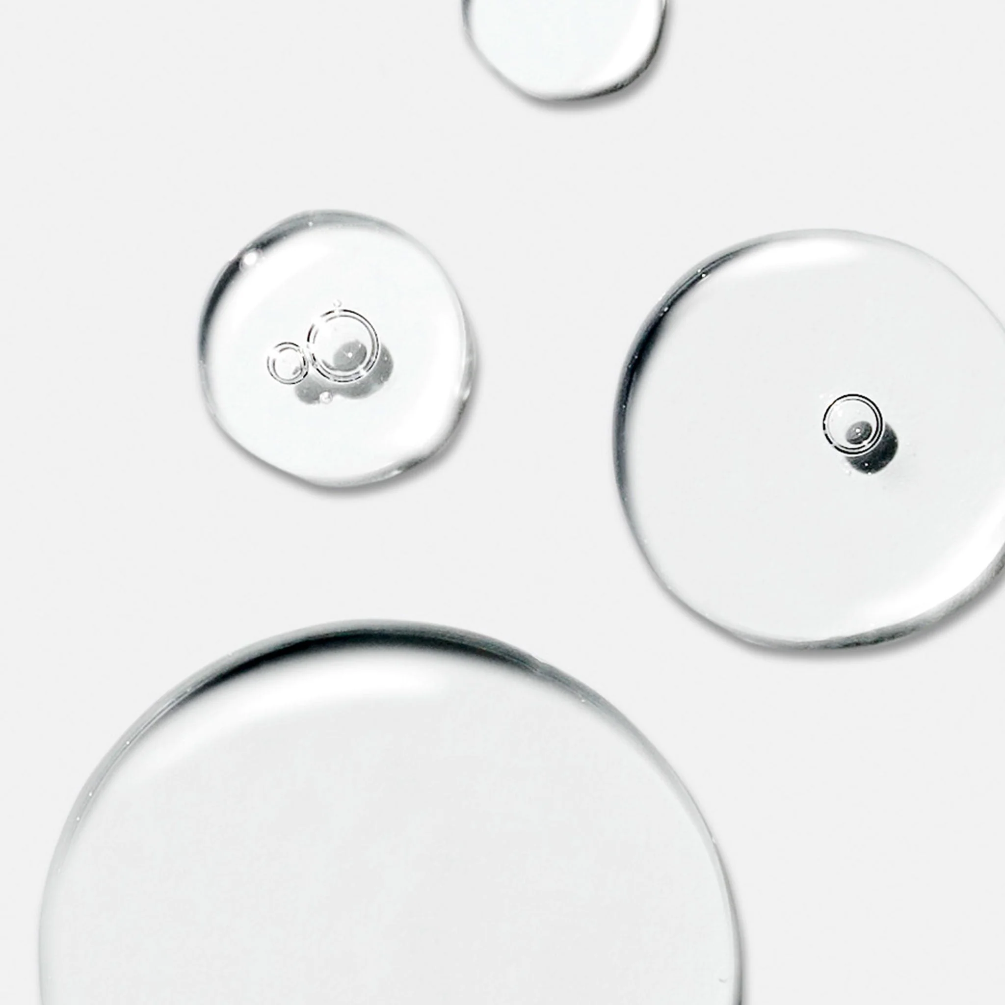 circular hydration serum with hyaluronic acid - Image 8